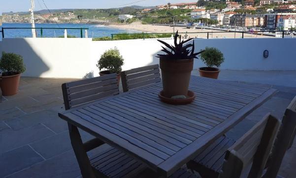 Apartamentos El Muelle Comillas Exterior photo